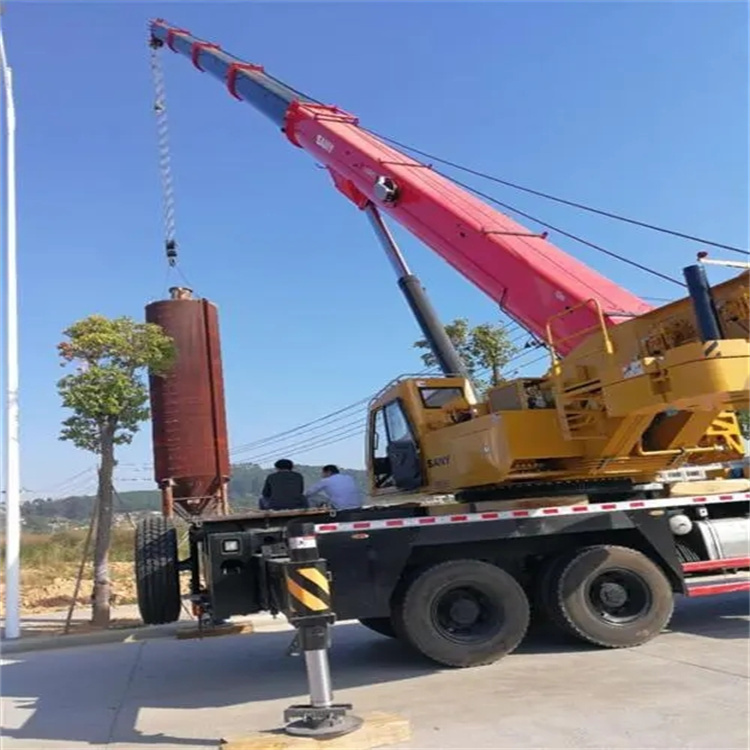 那坡80吨吊车出租多少钱